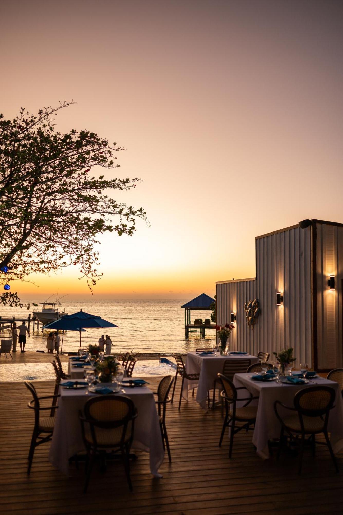 Blue Roatan Resort West Bay Exterior foto